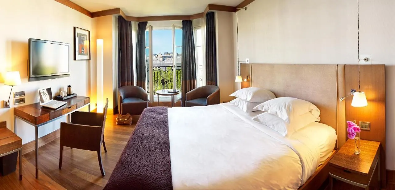 Grand Champs-elysees Hotell Paris
