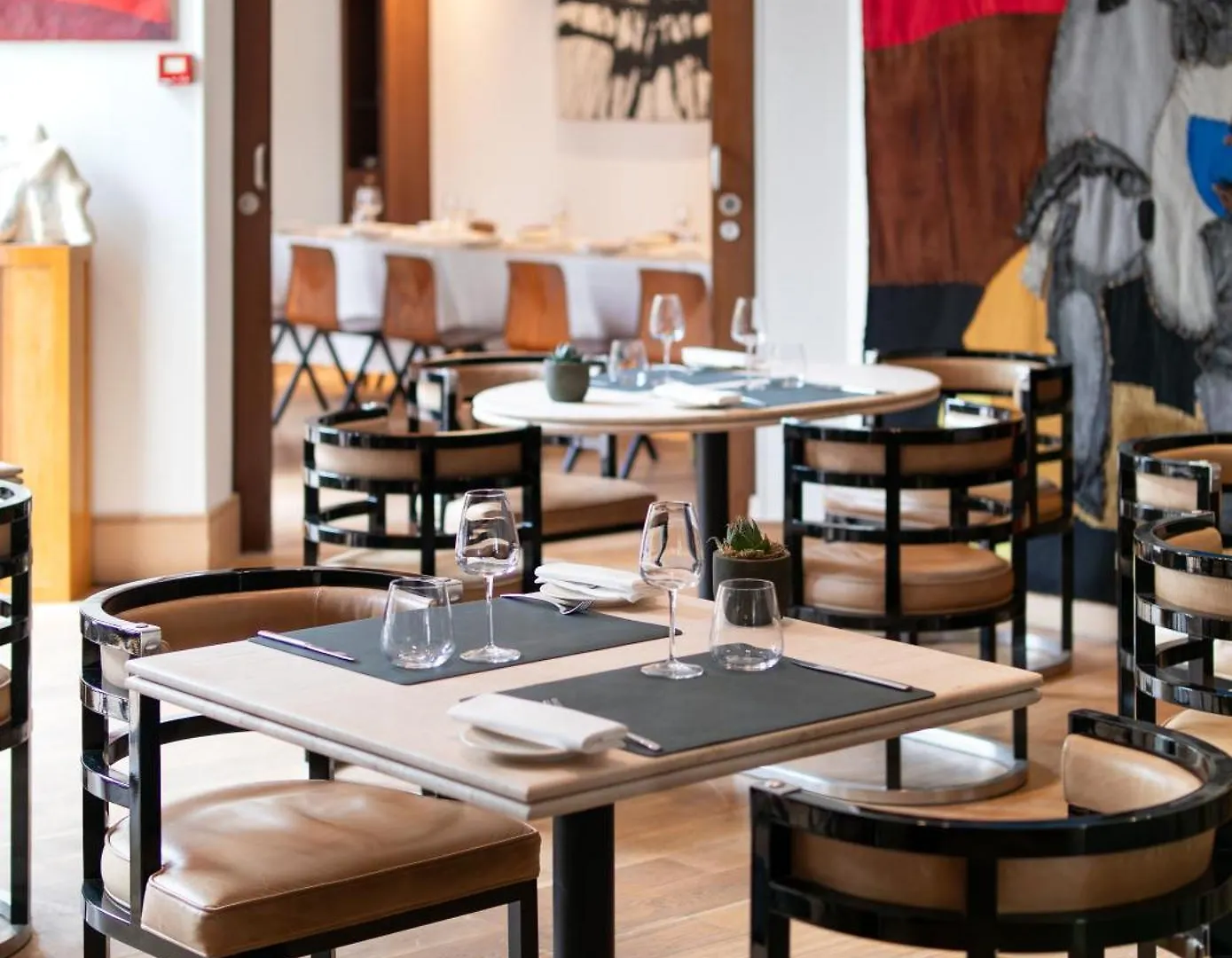 Hotell Grand Champs-elysees 5*