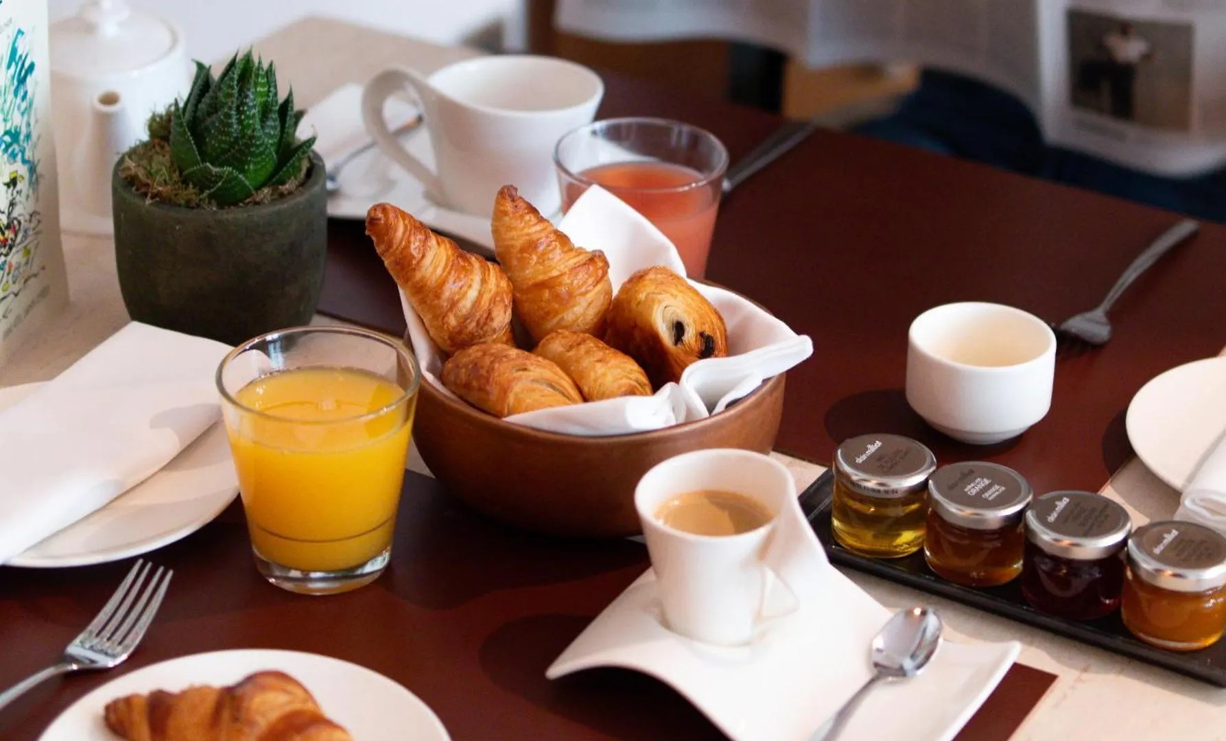 Radisson Blu Champs-elysées, Paris