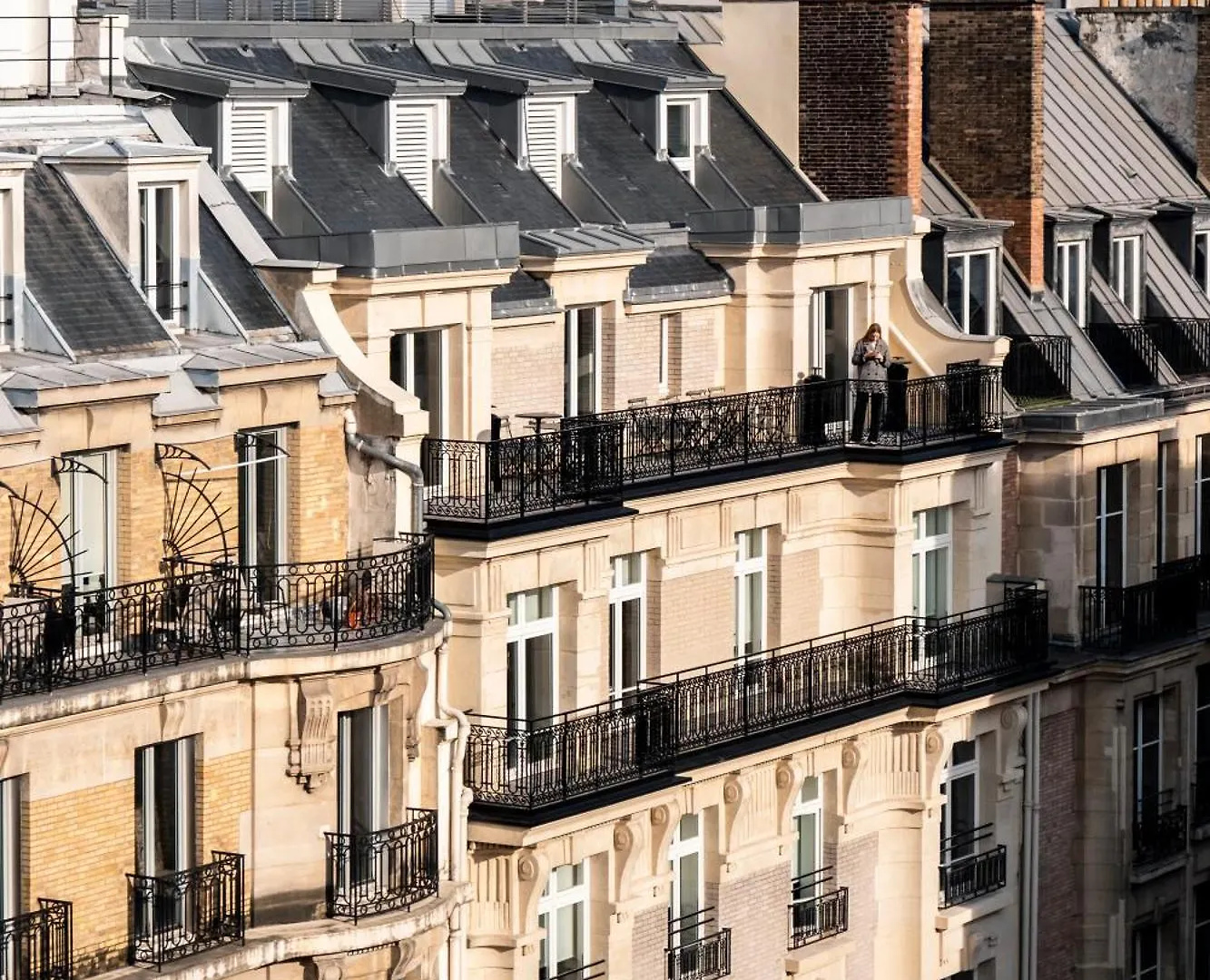 Hotell Grand Champs-elysees