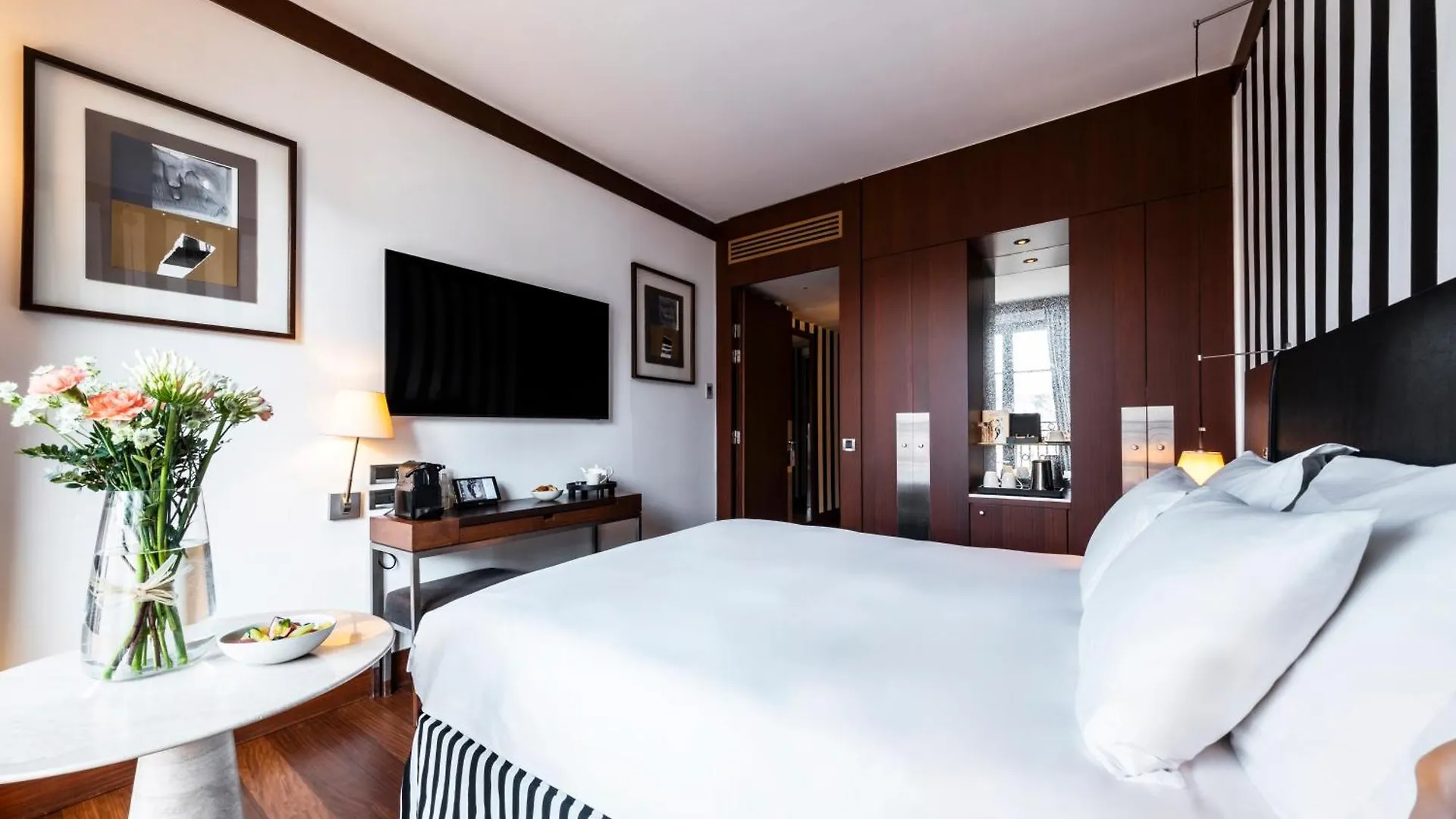 Grand Champs-elysees 5* Paris
