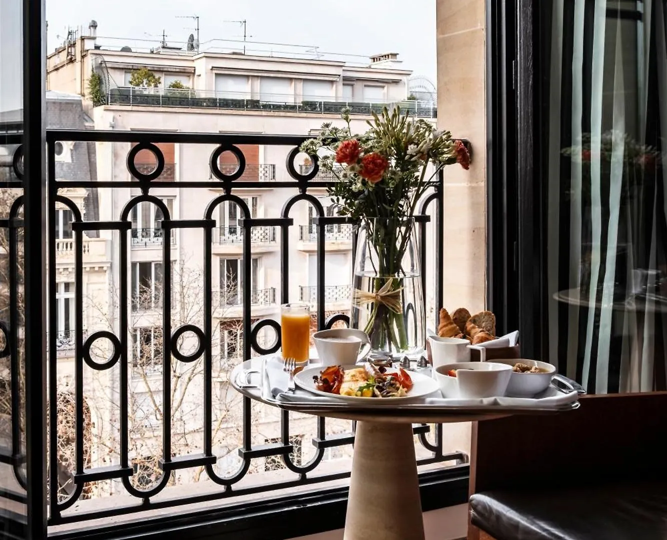 Radisson Blu Champs-elysées, Paris