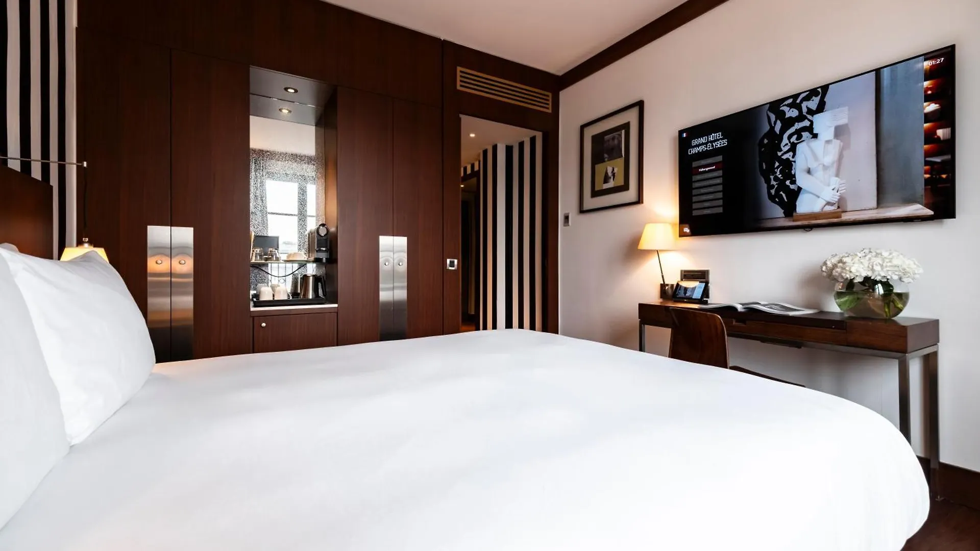 Grand Champs-elysees Hotel Paris